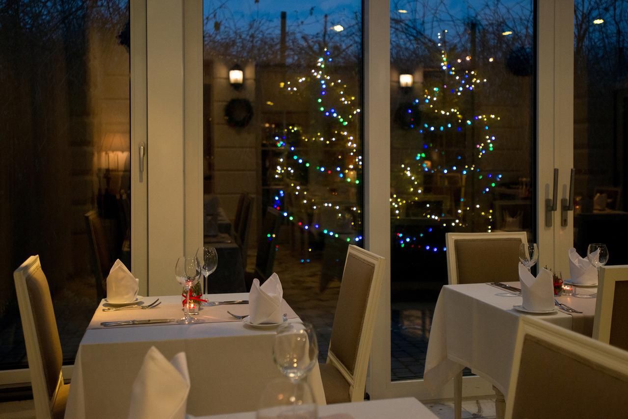 Hotel Dwor Kosciuszko Krakow Exterior photo The restaurant at the hotel