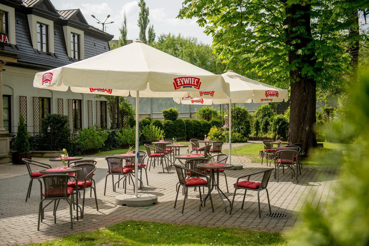 Hotel Dwor Kosciuszko Krakow Exterior photo The restaurant in the Tywi'n Hotel
